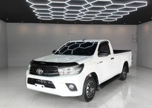 2019 TOYOTA HILUX REVO J SINGLE CAB 2.4 2WD MT White