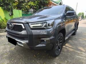 2023 TOYOTA HILUX DOUBLE CAB 2.4 2WD AT Gray