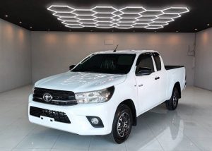 2019 TOYOTA HILUX REVO J SMART CAB 2.4 2WD MT White