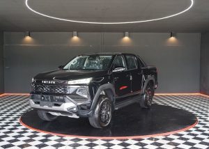2026 TOYOTA HILUX TRAVO OVERLAND PLUS DOUBLE CAB 2.8 4WD AT Black