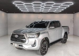 2021 TOYOTA HILUX REVO HIGHT DOUBLE CAB 2.8 4WD AT Silver