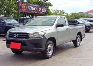 2017 TOYOTA HILUX REVO J SINGLE CAB 2.8 4WD MT Silver