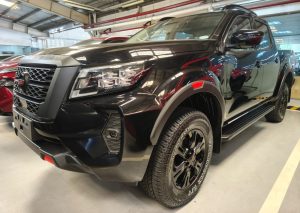 2026 NISSAN NAVARA DOUBLE CAB 2.5 4WD AT Black