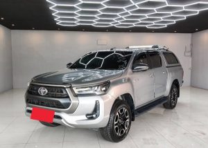 2021 TOYOTA HILUX REVO MID DOUBLE CAB 2.4 2WD AT Silver