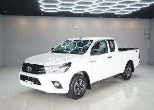 2019 TOYOTA HILUX REVO J SMART CAB 2.4 2WD MT White