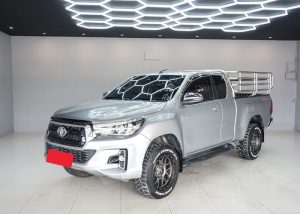 2019 TOYOTA HILUX REVO E SMART CAB 2.4 2WD AT Silver