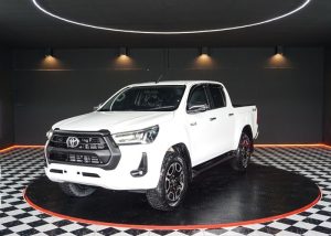 2020 TOYOTA HILUX REVO MID DOUBLE CAB 2.4 4WD MT White