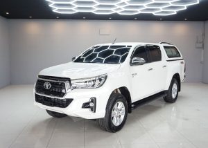 2019 TOYOTA HILUX REVO G DOUBLE CAB 2.8 4WD AT White