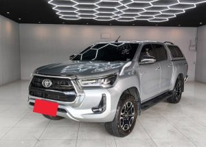 2020 TOYOTA HILUX REVO HIGHT DOUBLE CAB 2.8 4WD MT Silver