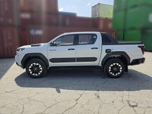2026 TOYOTA HILUX DOUBLE CAB 2.8 4WD AT White Hover