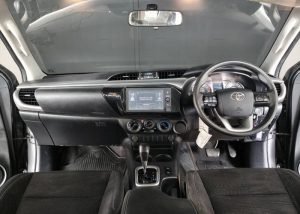 2022 TOYOTA HILUX REVO ENTRY SMART CAB 2.4 2WD AT Dark Gray Hover
