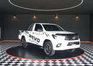 2020 TOYOTA HILUX REVO J SINGLE CAB 2.4 2WD MT White Hover