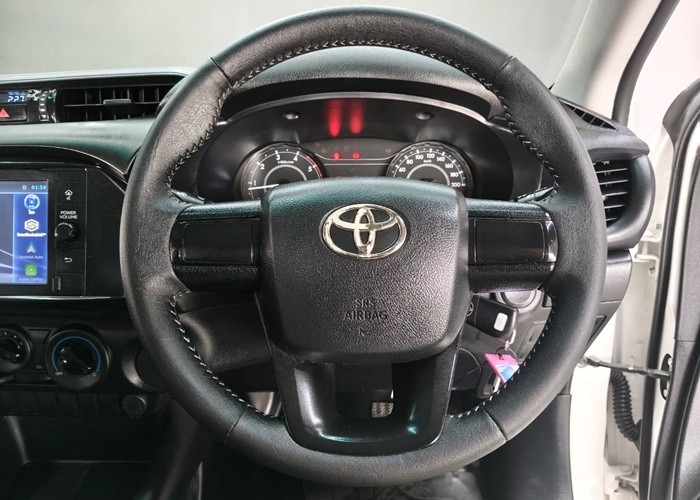 2022 TOYOTA HILUX REVO J SINGLE CAB 2.4 2WD MT White