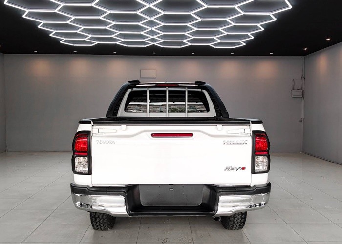 2022 TOYOTA HILUX REVO J SINGLE CAB 2.4 2WD MT White