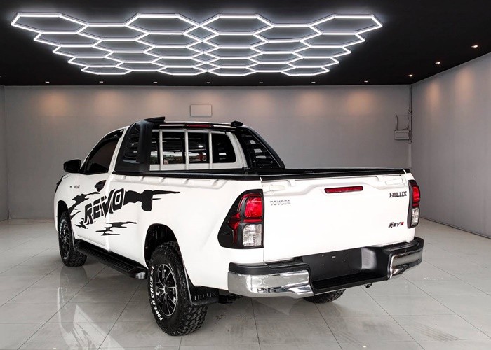 2022 TOYOTA HILUX REVO J SINGLE CAB 2.4 2WD MT White