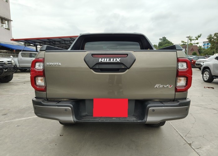 2021 TOYOTA HILUX ROCCO HIGHT DOUBLE CAB 2.4 2WD AT bronze